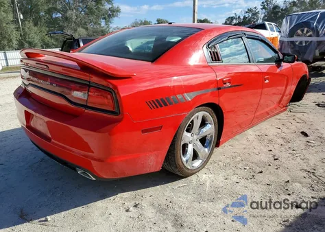 2014 Dodge Charger Se z USA, uszkodzony, nr VIN 2C3CDXBGXEH349937